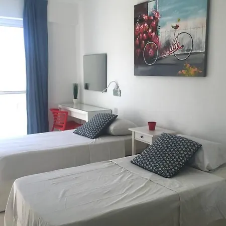 Seascape Apartman Żebbuġ
